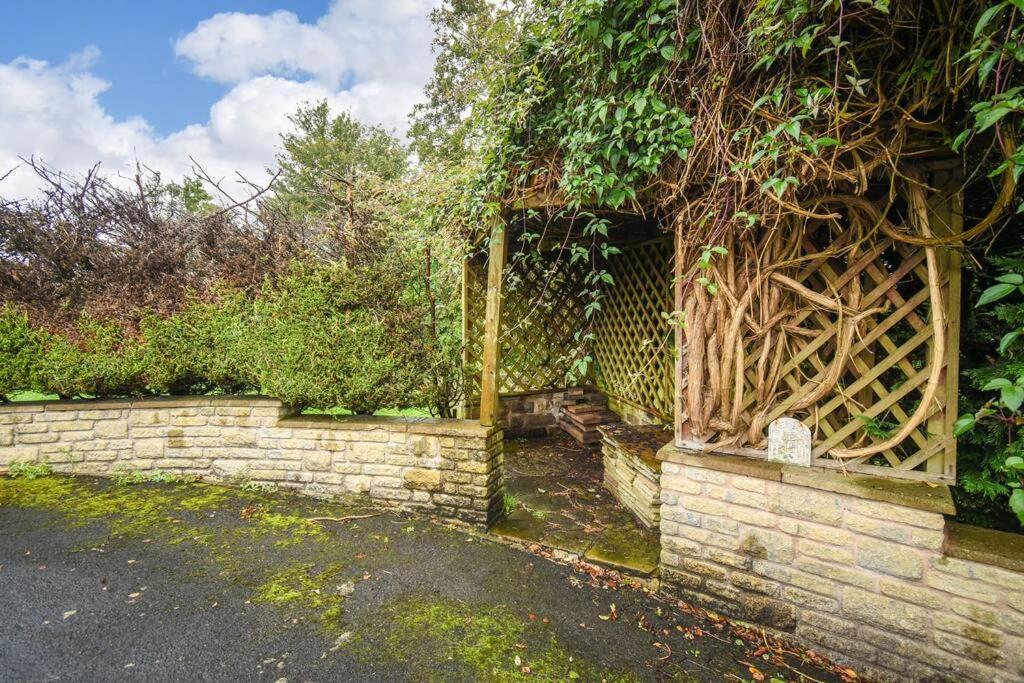 Luxurious & Tranquil Riverside Getaway Great Harwood Εξωτερικό φωτογραφία