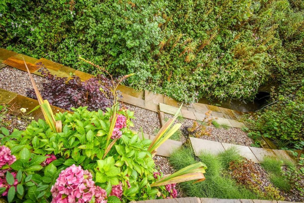 Luxurious & Tranquil Riverside Getaway Great Harwood Εξωτερικό φωτογραφία